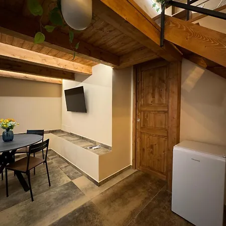 Διαμέρισμα Tizi Dream S House2 *